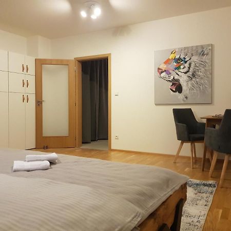 Veritas House Mikulov Eksteriør billede